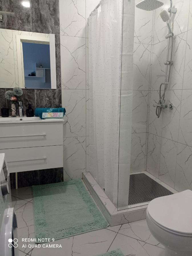 Апартаменты номер студия Status House Батуми